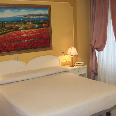 Hotel La Torre 3*